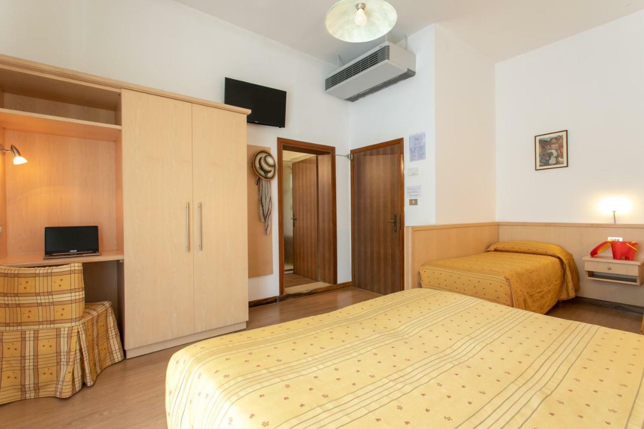 Hotel Venezia E La Villetta Lido di Jesolo Exterior foto